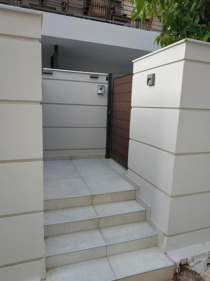 Arxontia 2 Apartment Kalamata Exterior photo